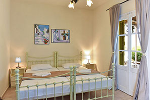 Room with special decoration in Platis Gialos in Sifnos