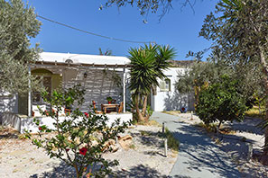 Giannakas studios in Sifnos