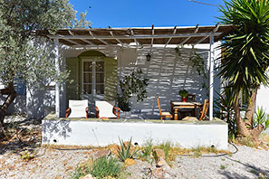 Yard with stone arches