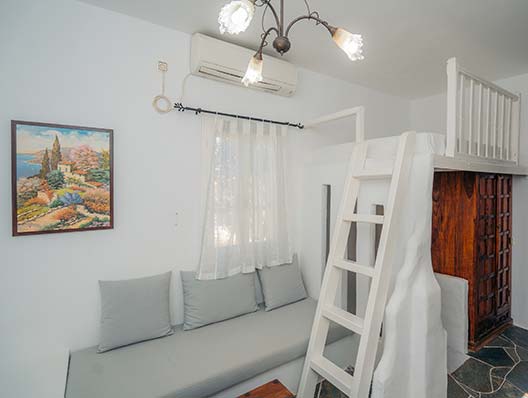Εσωτερικός χώρος του δίχωρου studio στα Giannakas Studios